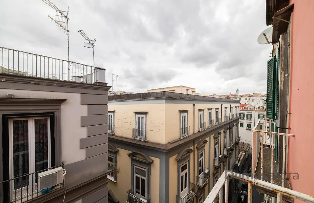 Casa Leonardo al Gesu By DomusExtra-1